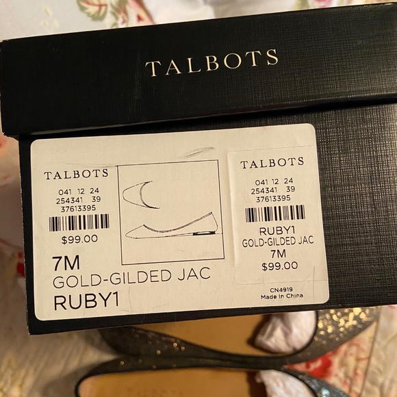 Talbots Gold Jacquard Flats, size 7 - Picture 7 of 7